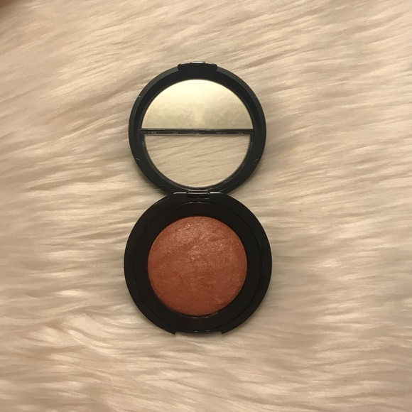 Laura Geller Blush - Picture 5 of 6